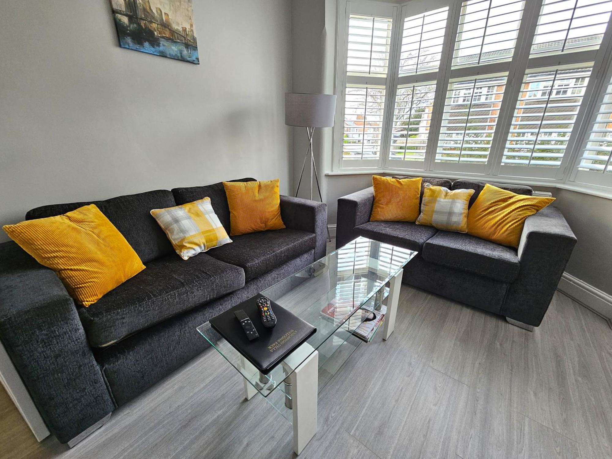 Knighton Villa เลสเตอร์ ภายนอก รูปภาพ